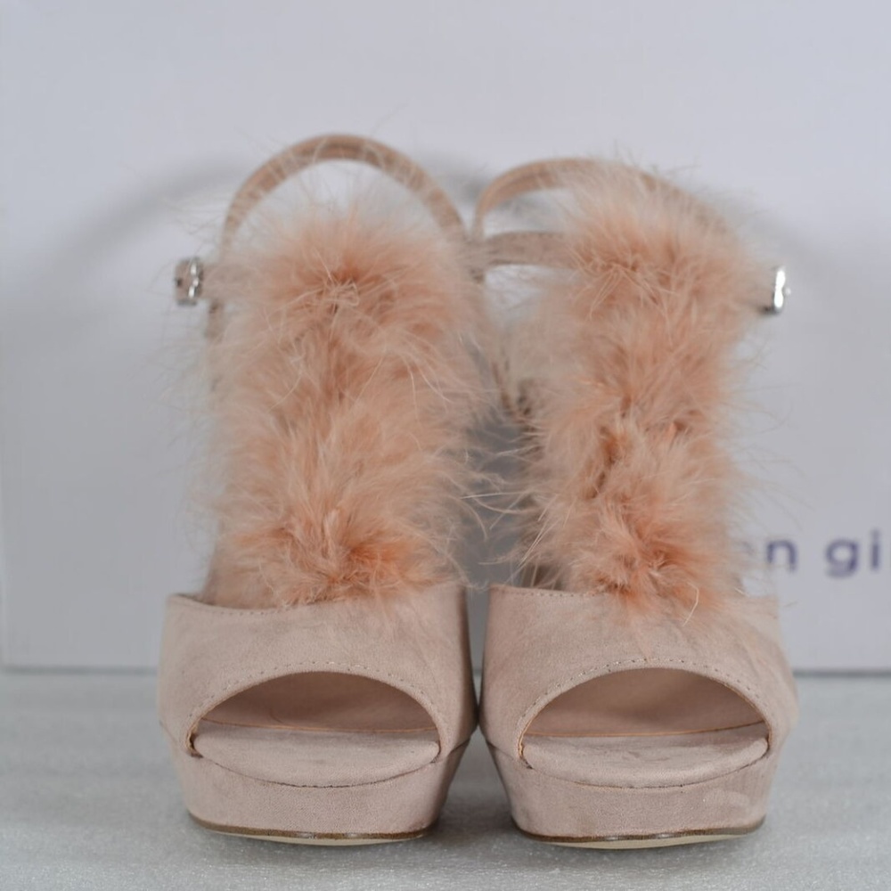 Women's Madden Girl Shannon AnkleStrap Clunky Heel